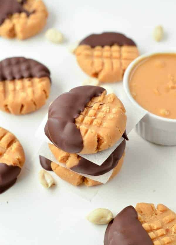THE BEST NO BAKE Peanut Butter Cookies, Keto, vegan
#nobakepeanutbuttercookies #nobakecookies #peanutbuttercookies #nobakeketocookies #ketovegancookies #ketocookies 3ingredientscookies #easyhealthycookies #easypeanutbuttercookies #ketopeanutbuttercookies #lowcarbpeanutbuttercookies #easyhealthycookies #nobakecookies #vegancookies #veganrawcookies
