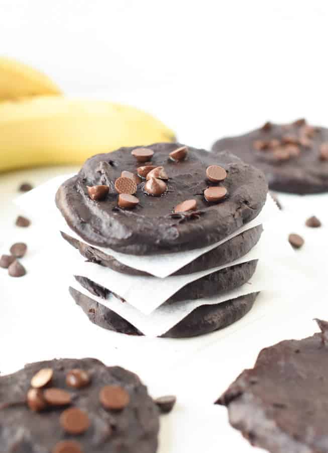 Healthy banana chocolate chip cookies eggless flourless and sugarless
