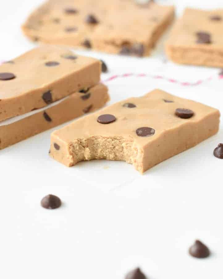 healthy homemade protein bar