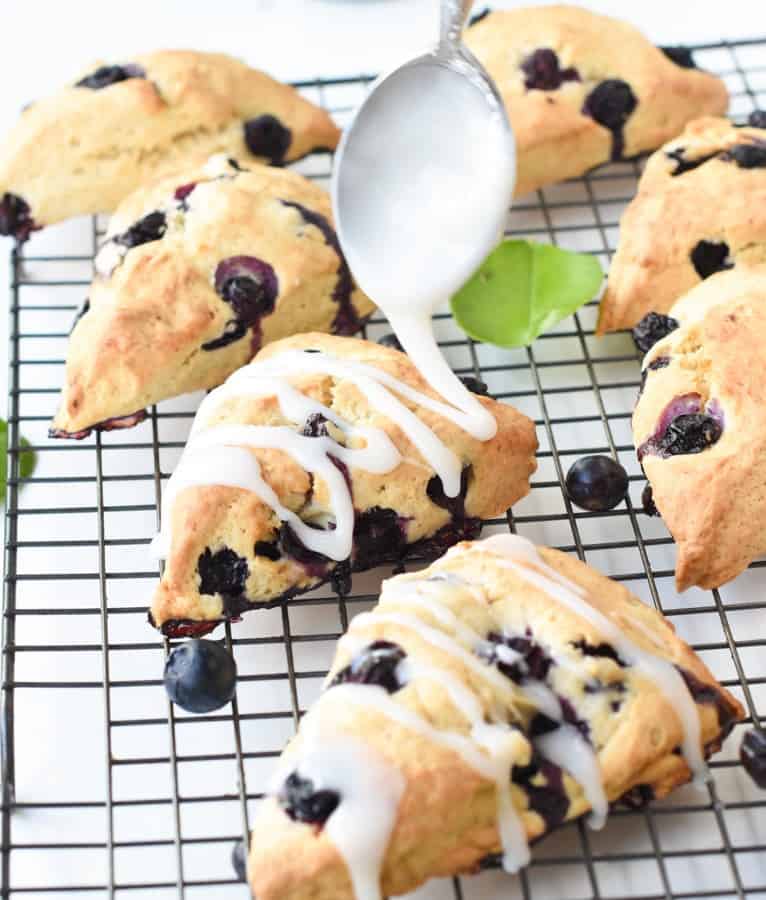 Easy scones vegan