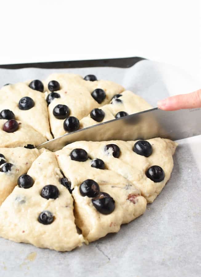 How to make vegan blueberry scones