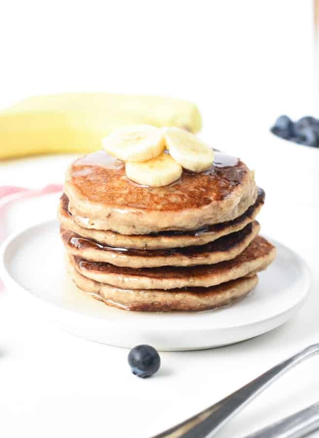 Vegan banana oat pancakes-10