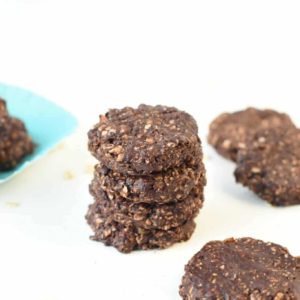 Healthy No-Bake Chocolate Oat Cookies