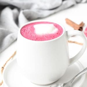 Beetroot Latte – A Vibrant Healthy Pink Latte