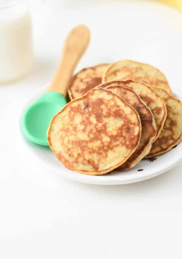 baby led weaning banana pancakes