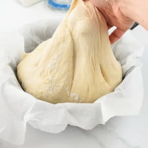 Spelt pizza dough