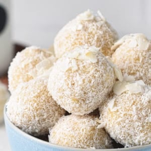 Coconut Energy Balls