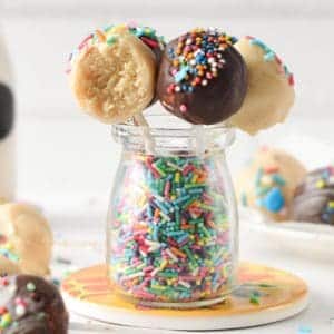 Healthy Cake Pops (No-Bake, Oil-Free, Vegan)