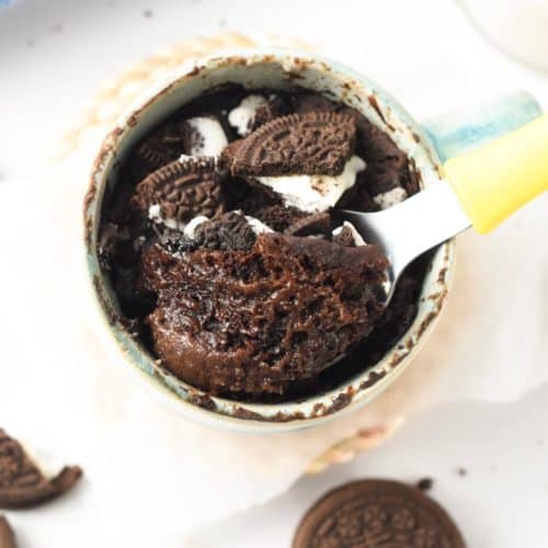 Oreo Mug Cake In 2 Minutes (No Eggs, No Dairy)