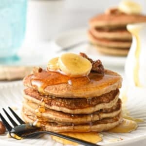 Banana Oatmeal Pancakes