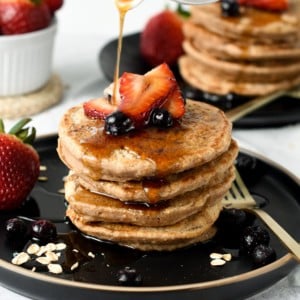 Vegan Oatmeal Pancakes