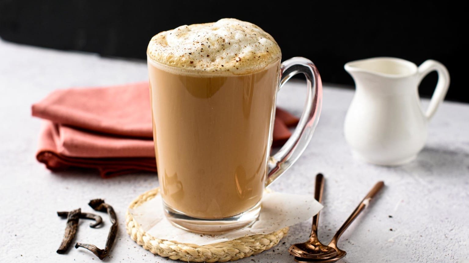 Skinny Vanilla Latte (70kcal, Zero Sugar) The Conscious Plant Kitchen