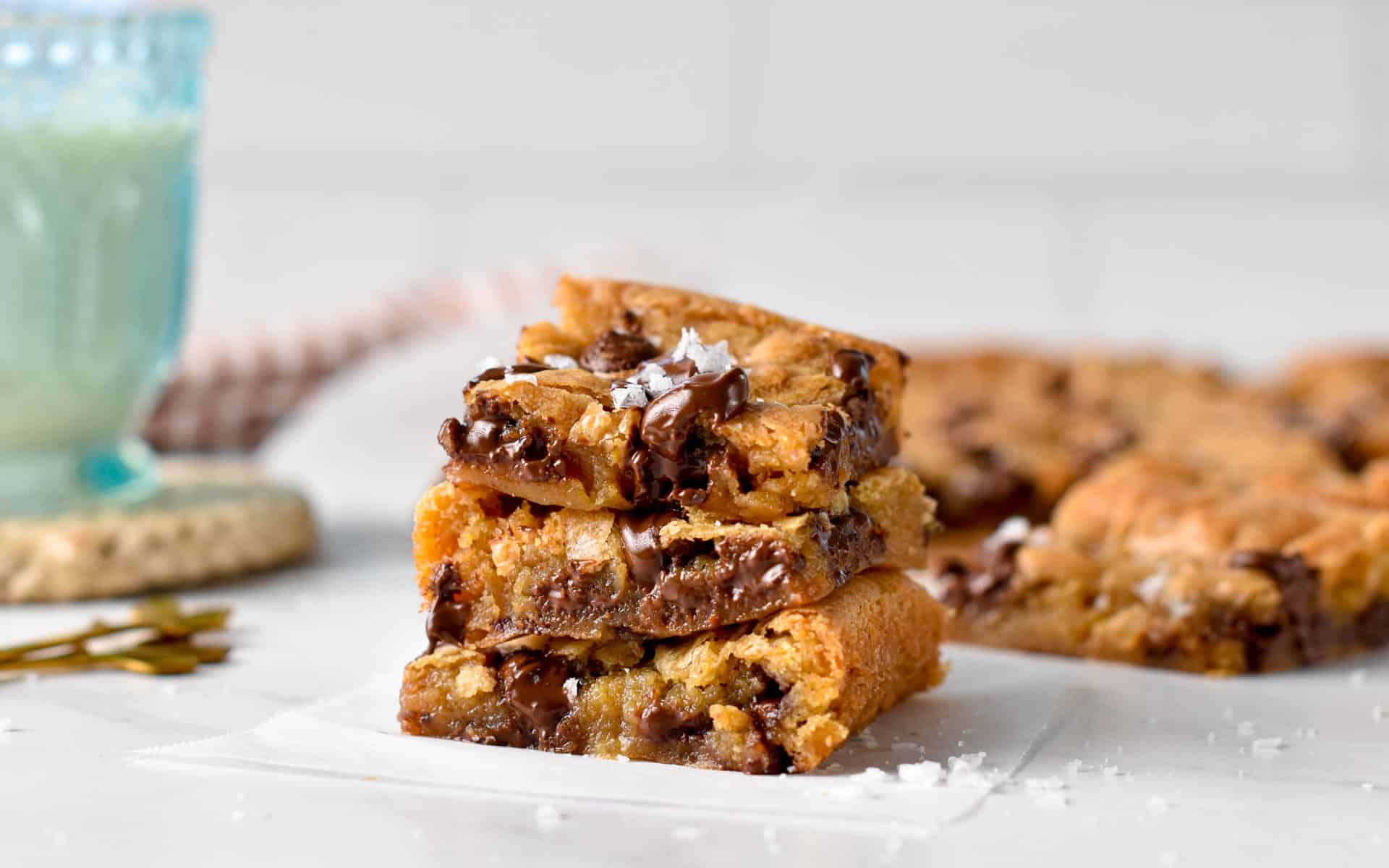 These vegan blondies are chewy, gooey vanilla bars filled with chocolate chips and crispy edges. Plus these vegan blondies are also nut-free and easy to make gluten-free if desired.These vegan blondies are chewy, gooey vanilla bars filled with chocolate chips and crispy edges. Plus these vegan blondies are also nut-free and easy to make gluten-free if desired.