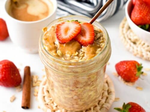 This Overnight Oats with Water is the perfect healthy breakfast if you ran out of milk, or simply want a low-calorie healthy breakfast. 