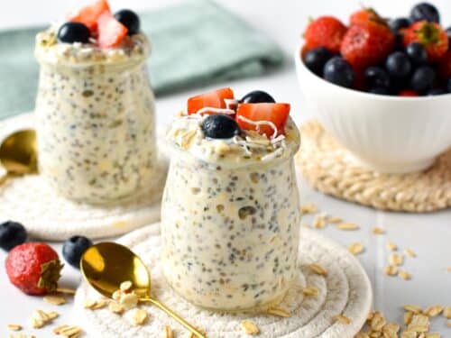 This Diabetic Overnight oat is a low-carb version of the classic overnight oat recipe using hemp heart and oat to boost protein, and healthy fats and cut down on carbs.