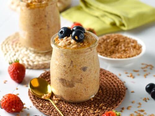 This Flaxseed pudding is an easy healthy high-fiber breakfast with 12g of fiber per serve and a delicious vanilla cinnamon flavor.