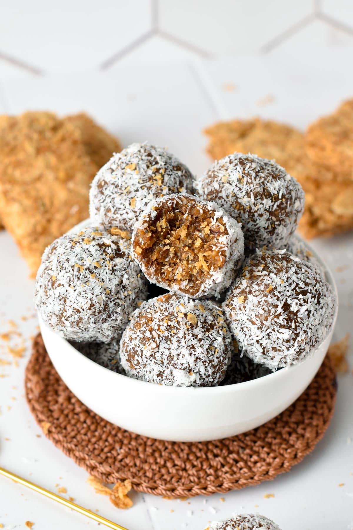 These Weetbix Bliss Balls are quick and easy energy bites filled with crunchy bites of Weetbix biscuits. They are the perfect kid's lunchbox snack or healthy treat to fix your sweet tooth.