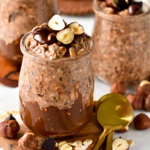 This Nutella Overnight is for the chocolate hazelnut lovers and you will fall in love with its creamy chocolate texture.