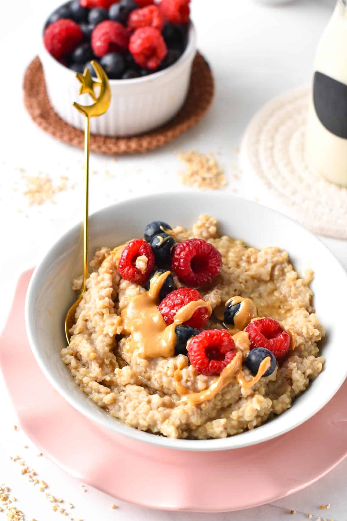 Enjoy a creamy breakfast with this Protein Steel cut Oats recipe packed with 22 grams of protein per serve.