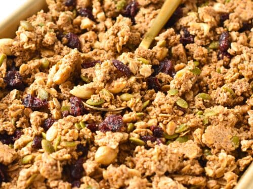 This homemade Steel Cut Oats Granola recipe is an easy, healthy crunchy granola recipe packed with proteins and fiber.