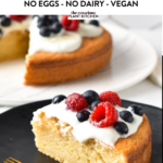 This sugar-free cake is a deliciously moist vanilla cake made with simple ingredients and with only 1 g of sugar per serve. Plus, this cake is also egg-free, dairy-free, and suitable for anyone.