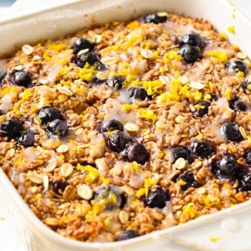 This Lemon blueberry baked oatmeal is a healthy breakfast packed with lemon blueberry flavors and all the nutrition from wholegrain oats.