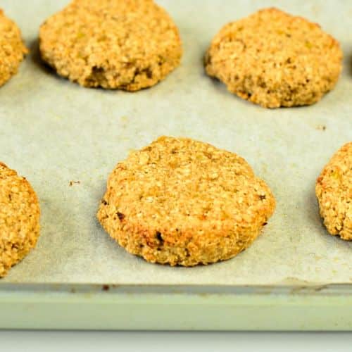 Cooked Peanut Butter Banana Oatmeal Cookies