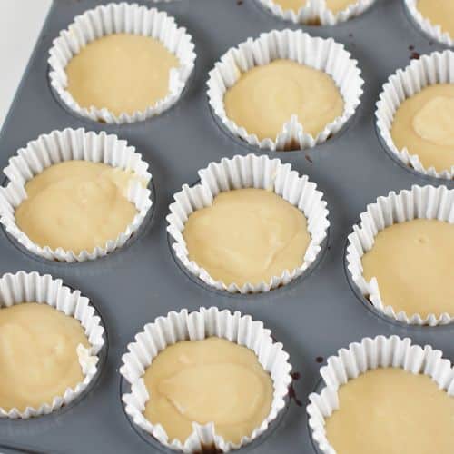 Vegan Vanilla Cupcakes - 4