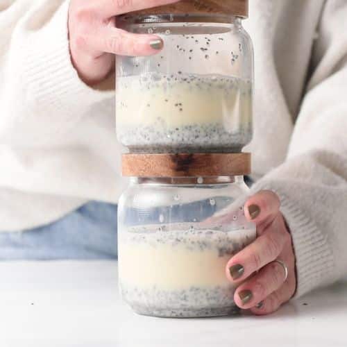Leave the chia pudding in the fridge for 30 minutes to set.