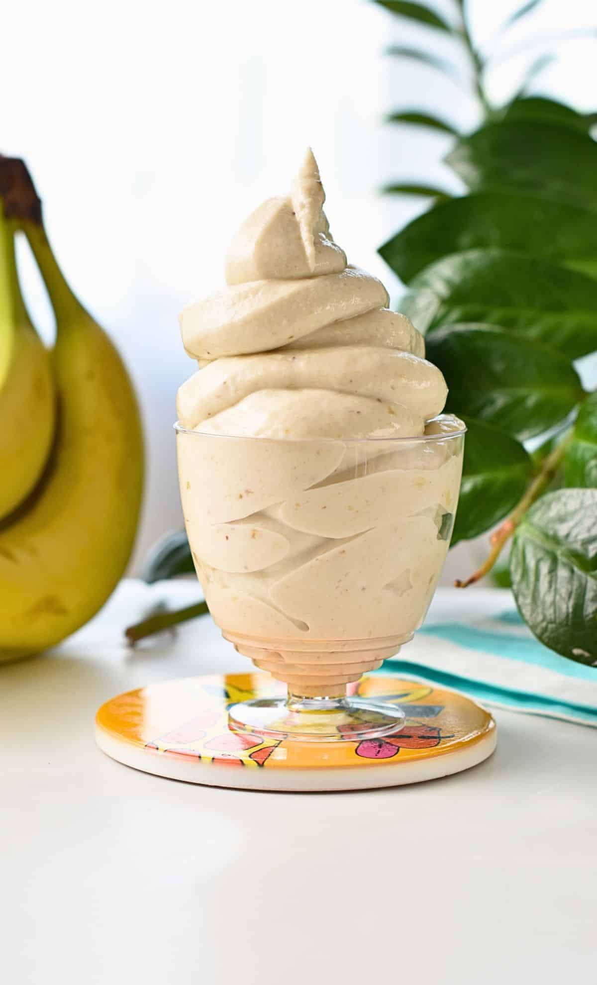 Banana Frozen Yogurt in a cup.