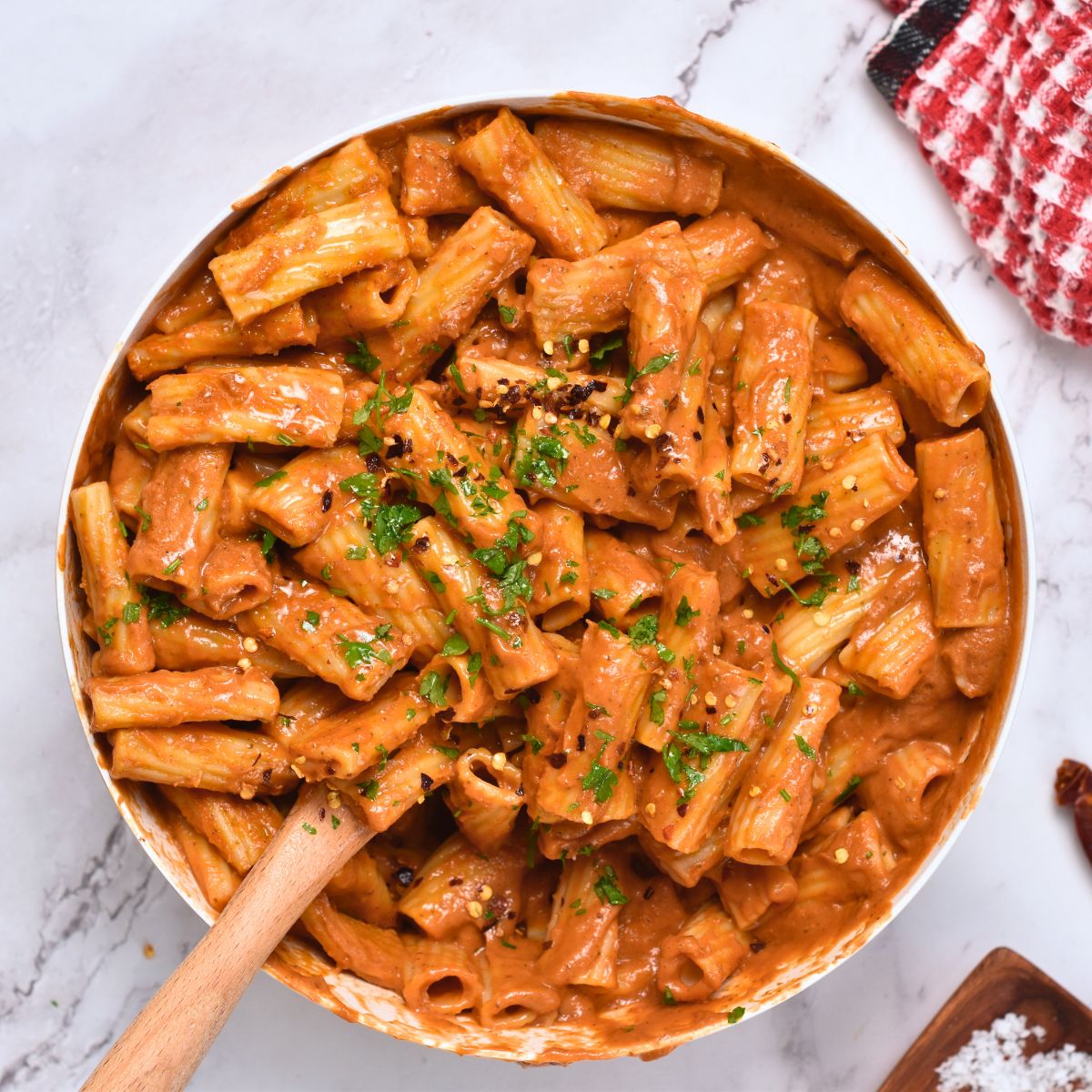 Hidden Veggies Pasta Sauce in a large pan.