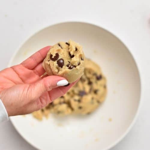 Rolling Healthy Almond Flour Cookies
