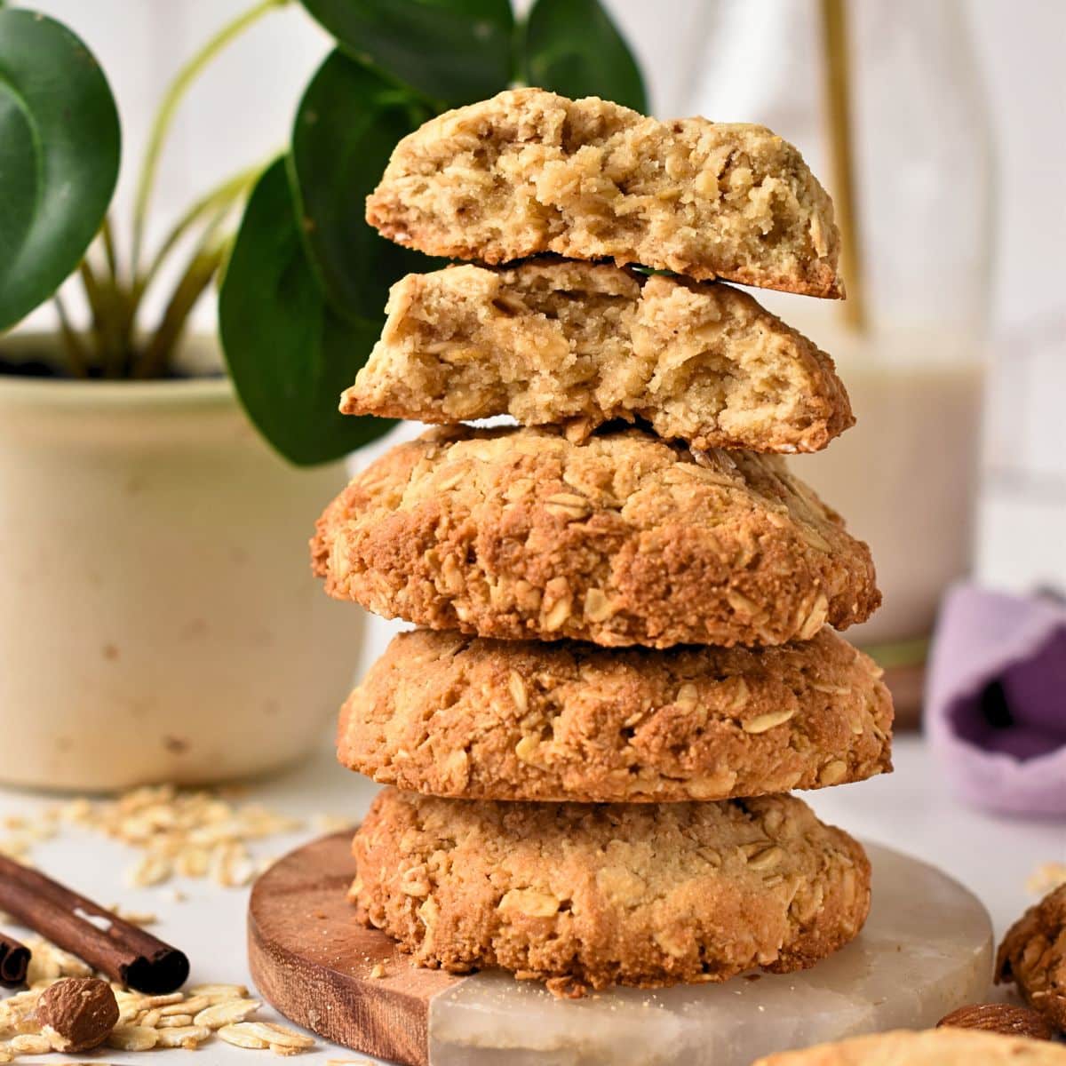 4-Ingredient Oatmeal Cookies