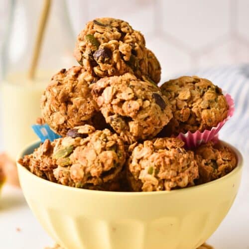 Crunchy Granola Bites (Healthy, Refined Sugar-Free, 15 Min Prep)