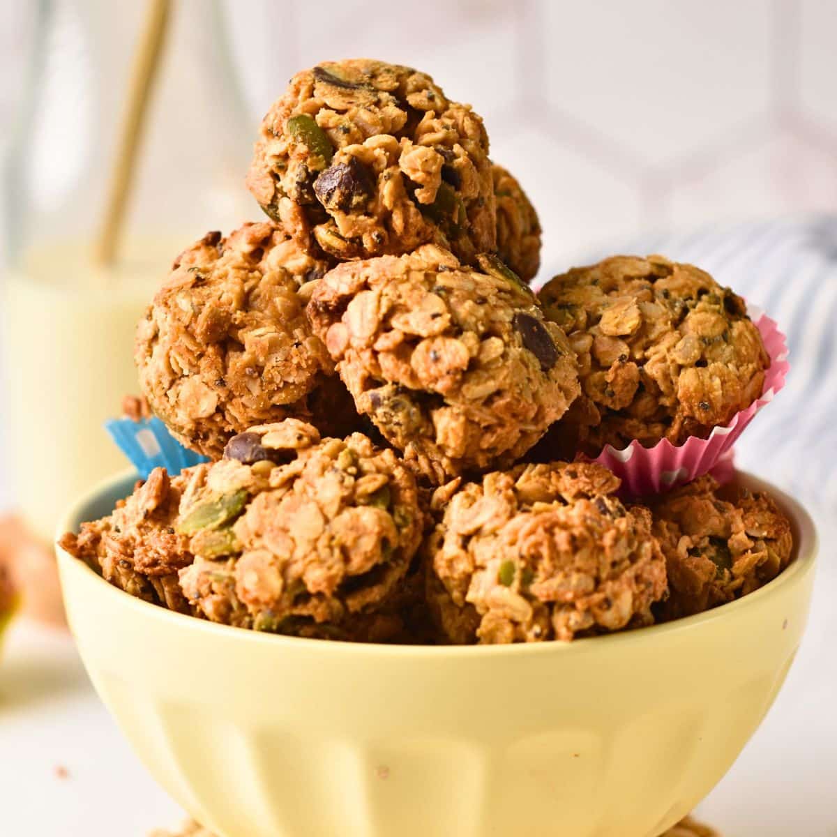 Crunchy Granola Bites