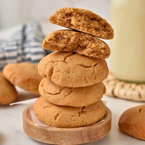 Soft Peanut Butter Cookies (4 Ingredients, Refined Sugar-Free)