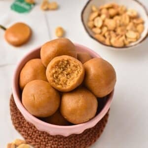 No-Bake Peanut Butter Balls
