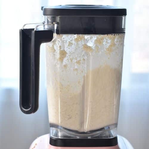 3-Ingredient Quinoa Bread Roll mixture in a blender.