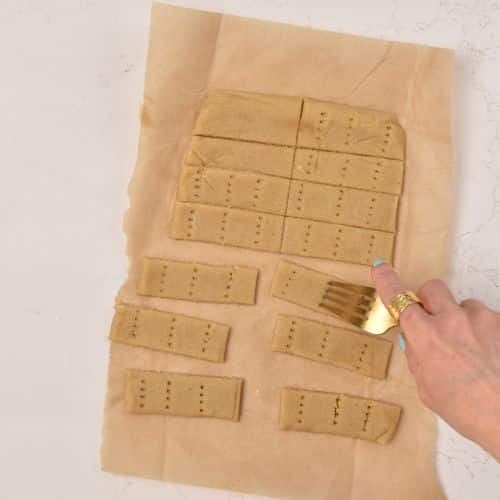 Pricking cut 3-Ingredient Shortbread Biscuits