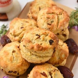 3-Ingredient Date Scones