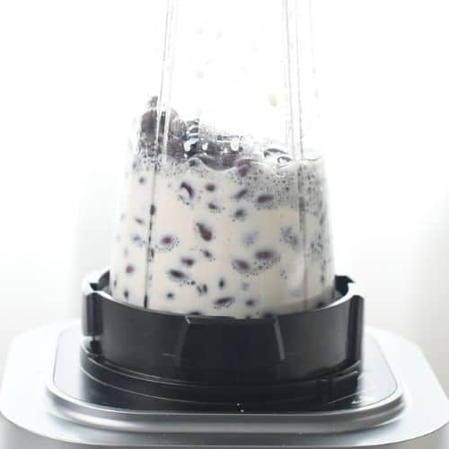 Jalapeno Bagels with Beans