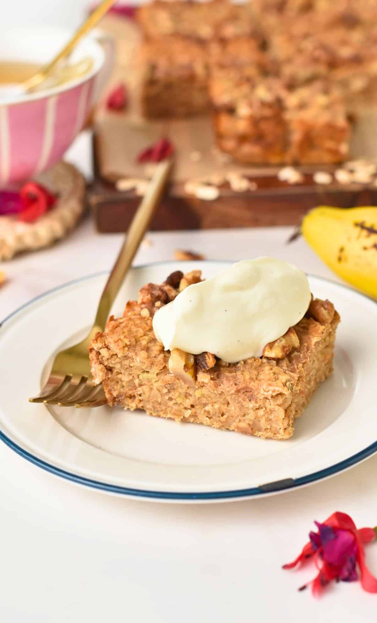 Banana Yogurt Oatmeal Bars